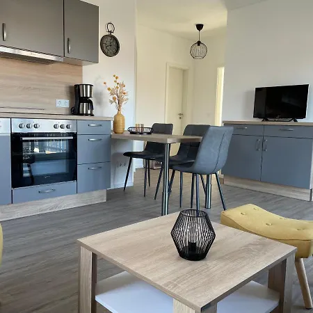 Appartement Moderne Mit Balkon Inmitten Der Lausitz